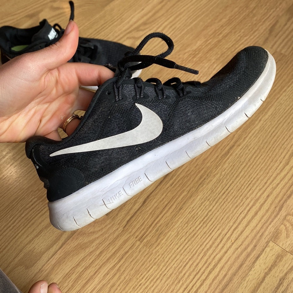 Black Nike Free Run Size 7